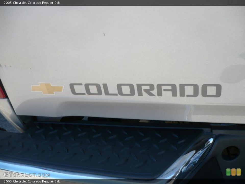 2005 Chevrolet Colorado Custom Badge and Logo Photo #56249909