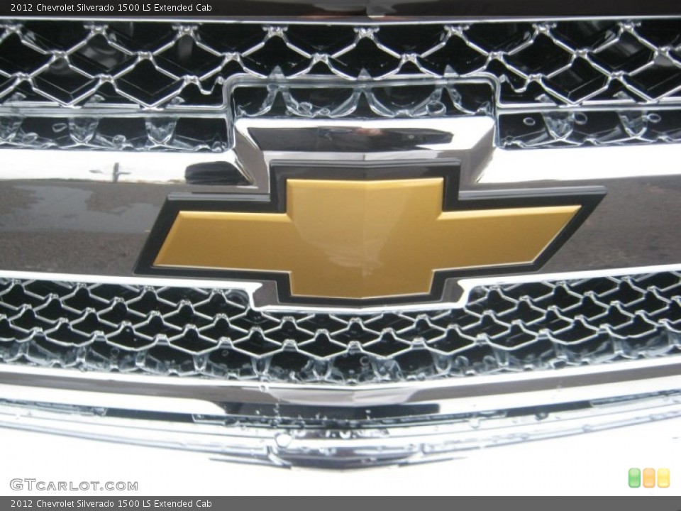 2012 Chevrolet Silverado 1500 Custom Badge and Logo Photo #56591642