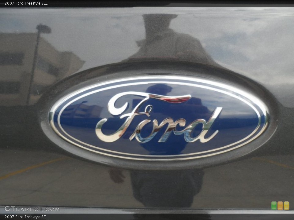 2007 Ford Freestyle Custom Badge and Logo Photo #56972963