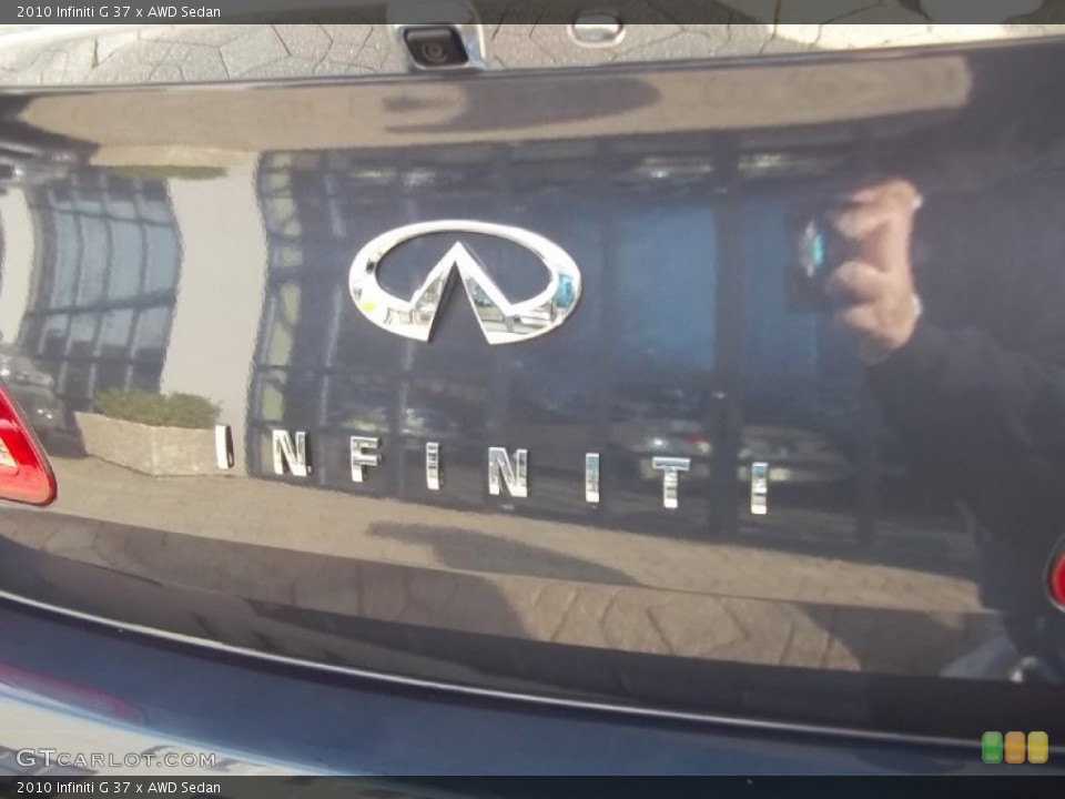 2010 Infiniti G Custom Badge and Logo Photo #57308016