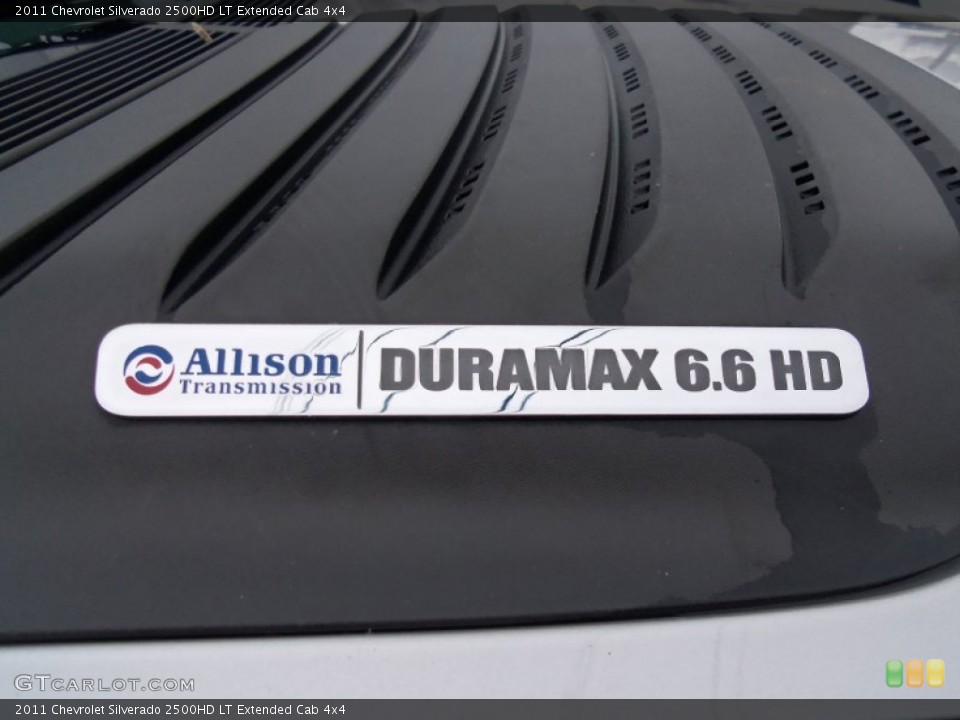 2011 Chevrolet Silverado 2500HD Custom Badge and Logo Photo #57461350