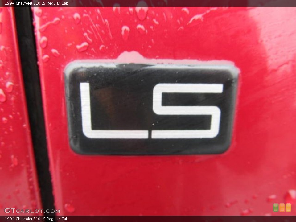 1994 Chevrolet S10 Custom Badge and Logo Photo #57487597
