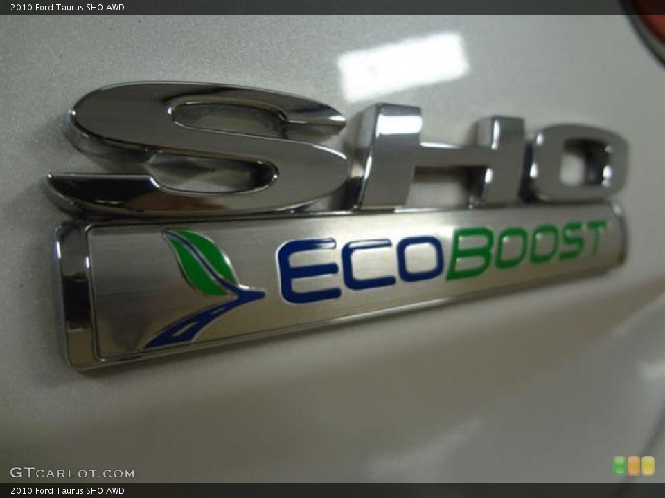 2010 Ford Taurus Custom Badge and Logo Photo #57502588