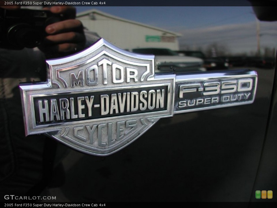 2005 Ford F350 Super Duty Custom Badge and Logo Photo #58168037