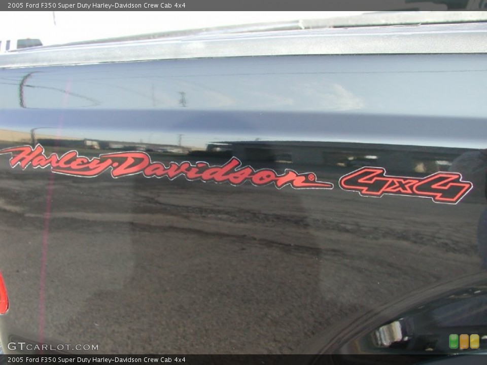 2005 Ford F350 Super Duty Custom Badge and Logo Photo #58168091