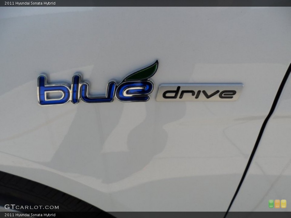 2011 Hyundai Sonata Custom Badge and Logo Photo #58820220
