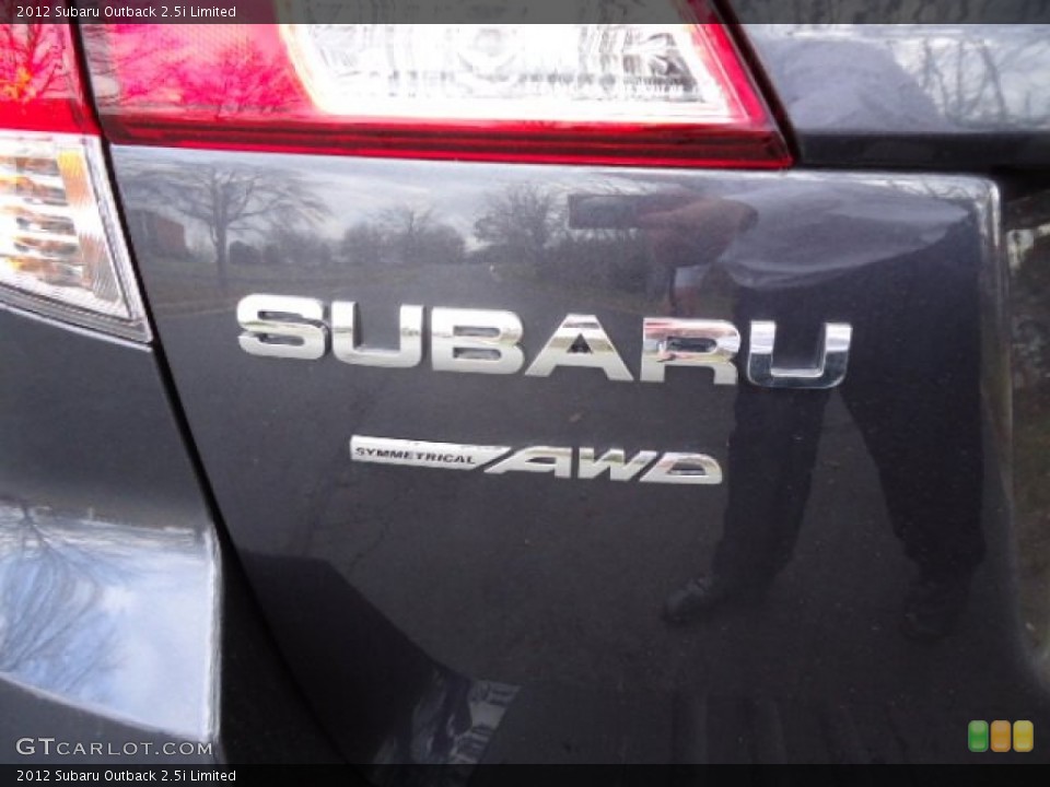2012 Subaru Outback Badges and Logos