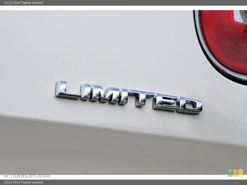 2011 Ford Taurus Custom Badge and Logo Photo #58960536