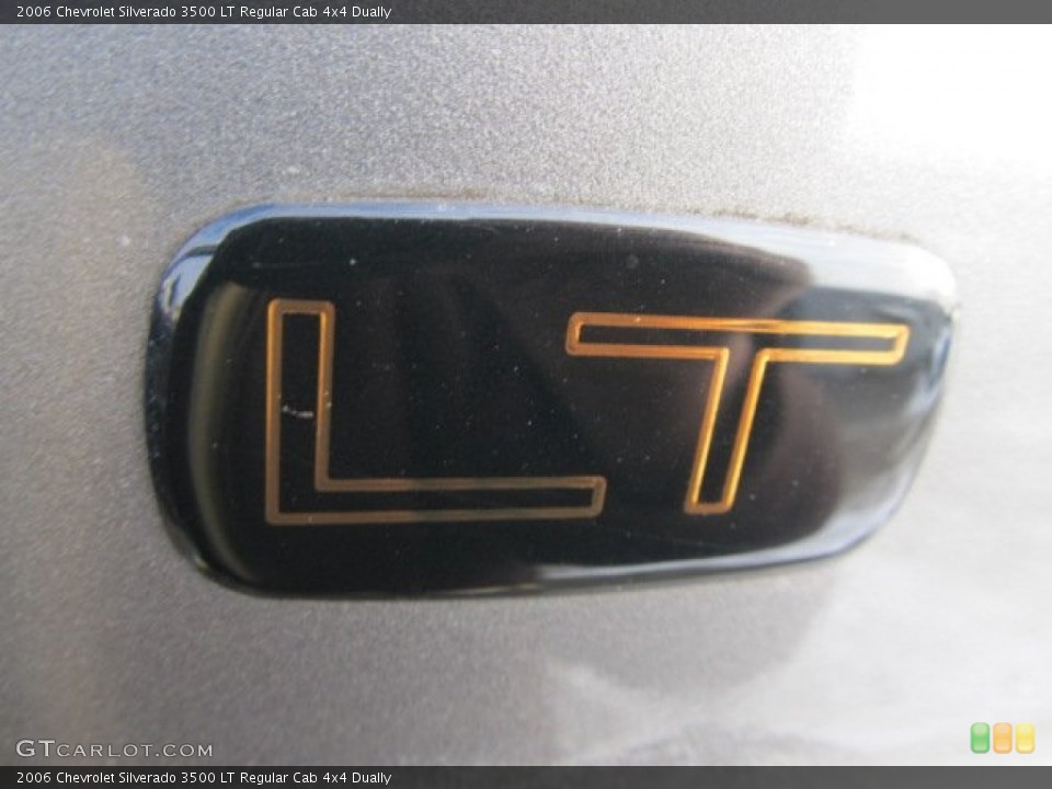 2006 Chevrolet Silverado 3500 Custom Badge and Logo Photo #59174759