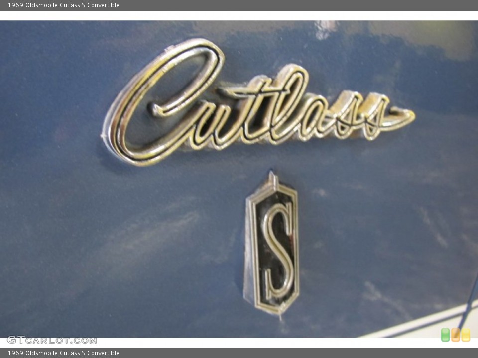 1969 Oldsmobile Cutlass Custom Badge and Logo Photo #59506263