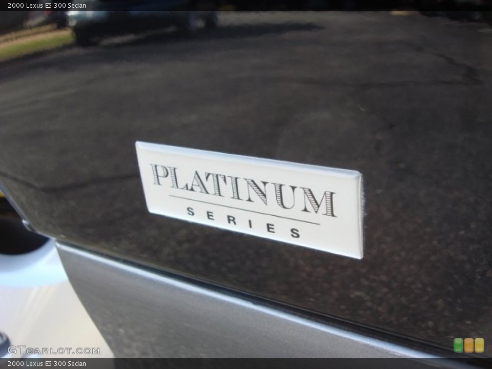 2000 Lexus ES Badges and Logos