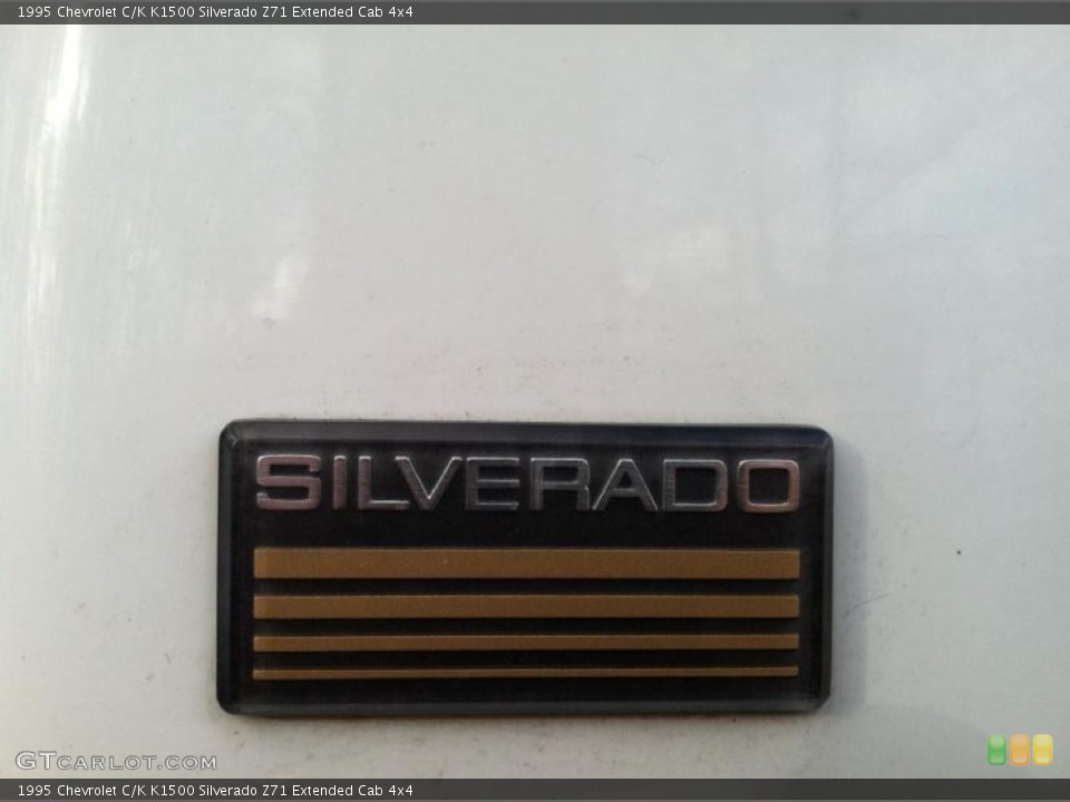 1995 Chevrolet C/K Badges and Logos