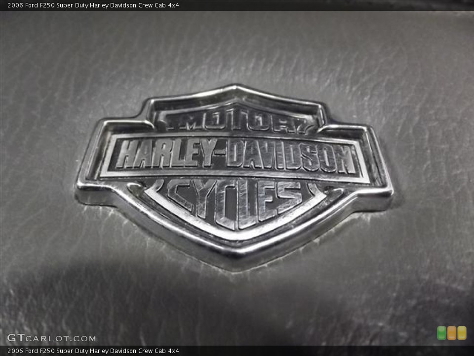 2006 Ford F250 Super Duty Custom Badge and Logo Photo #59682698