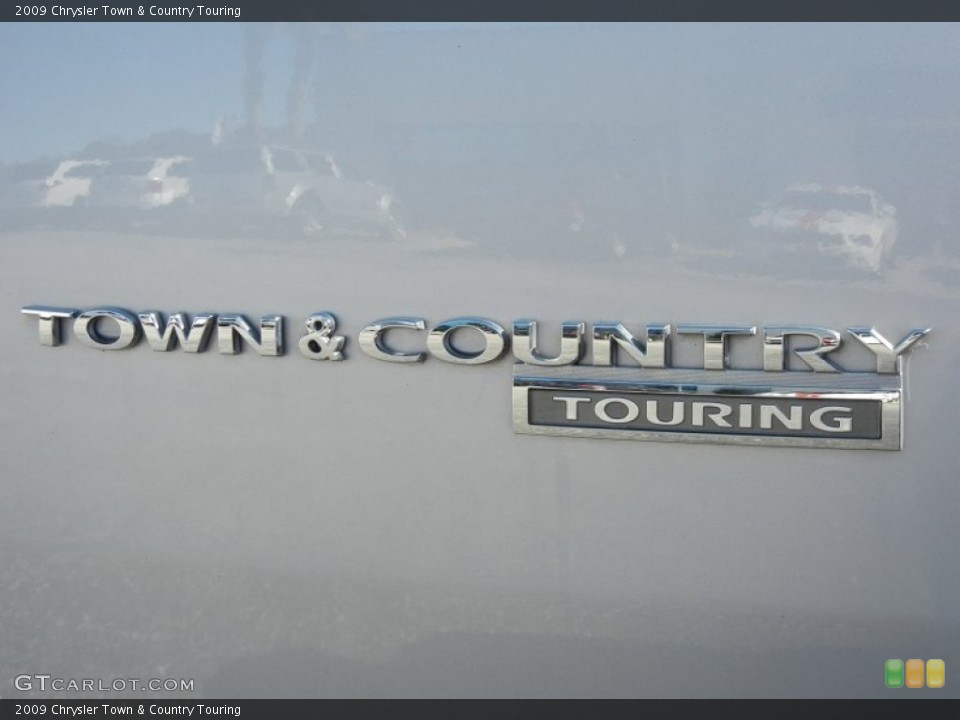 2009 Chrysler Town & Country Custom Badge and Logo Photo #59868211