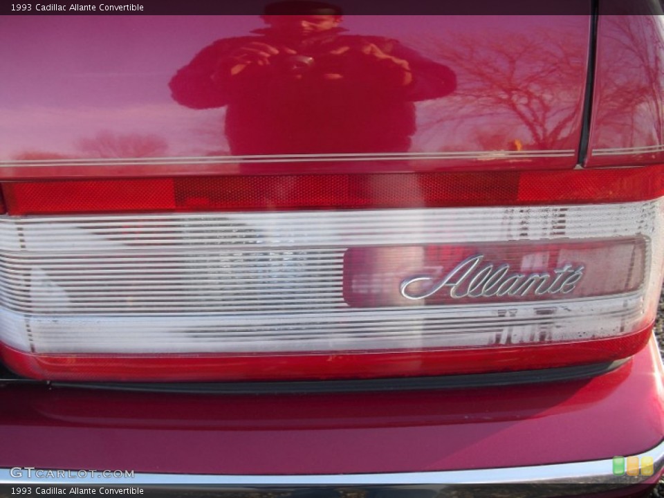 1993 Cadillac Allante Custom Badge and Logo Photo #59927036