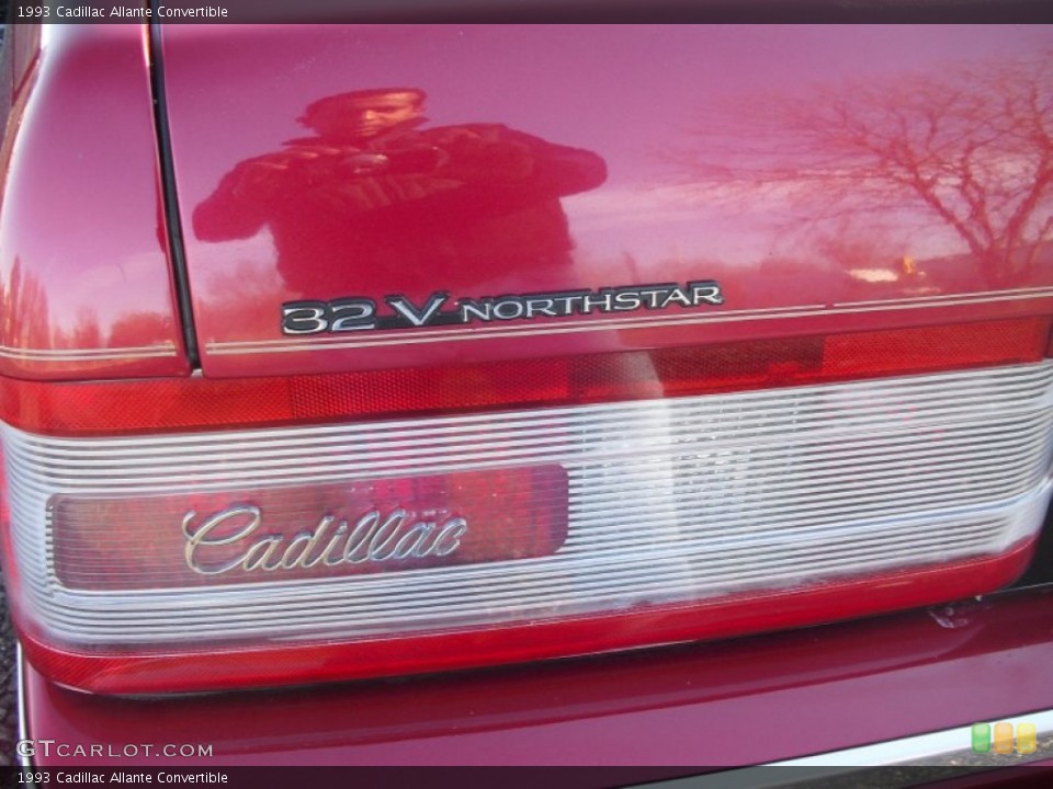 1993 Cadillac Allante Badges and Logos