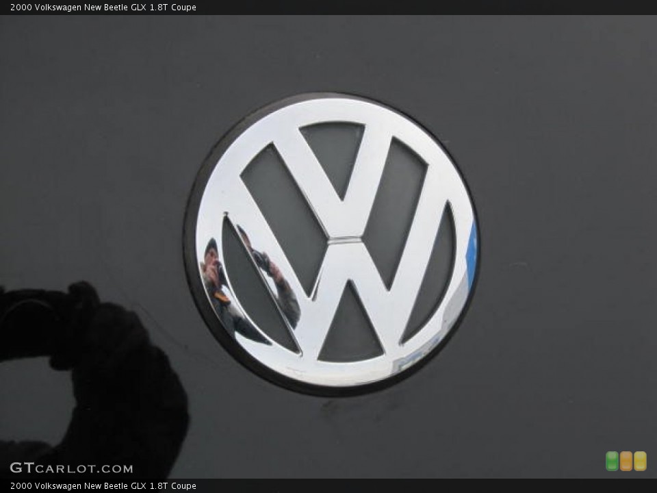2000 Volkswagen New Beetle Badges and Logos