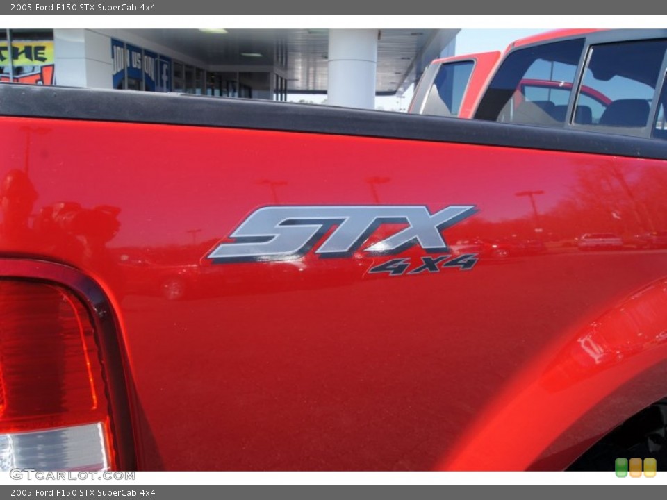 2005 Ford F150 Custom Badge and Logo Photo #60150324
