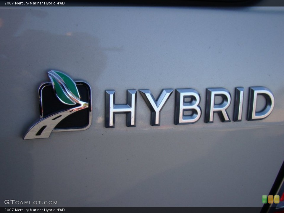 2007 Mercury Mariner Custom Badge and Logo Photo #60476420