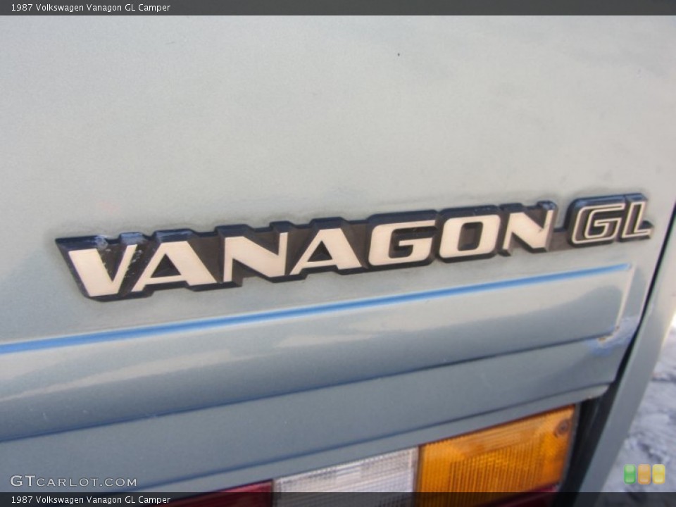 1987 Volkswagen Vanagon Badges and Logos