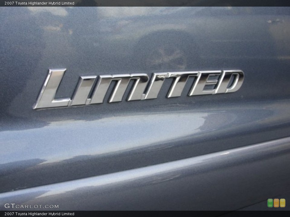 2007 Toyota Highlander Custom Badge and Logo Photo #61068421