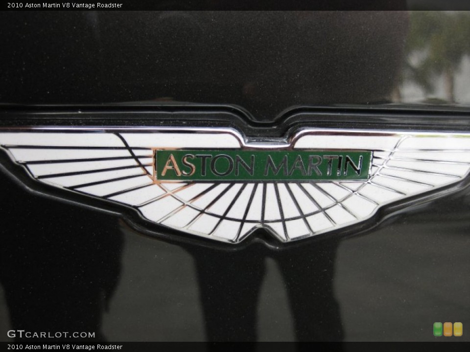 2010 Aston Martin V8 Vantage Badges and Logos