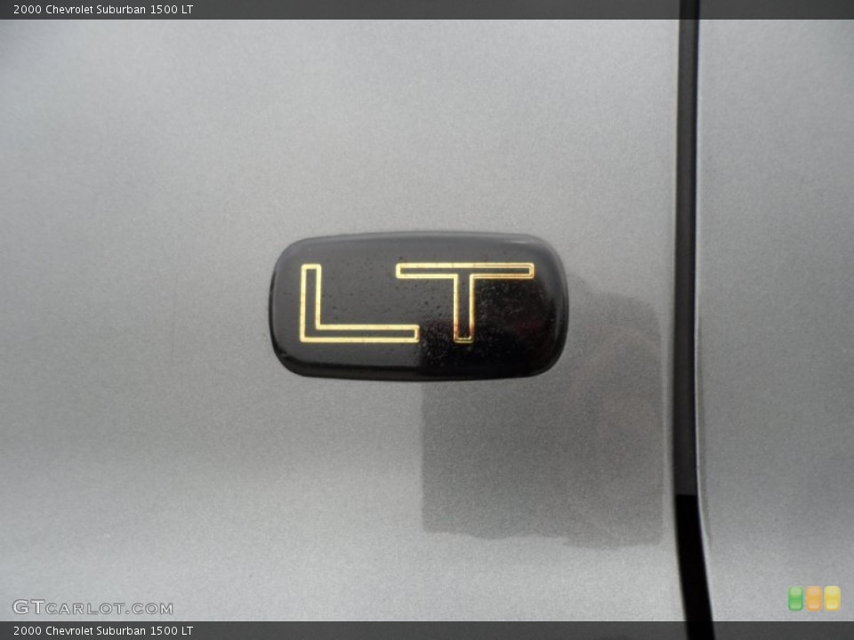 2000 Chevrolet Suburban Custom Badge and Logo Photo #61563810