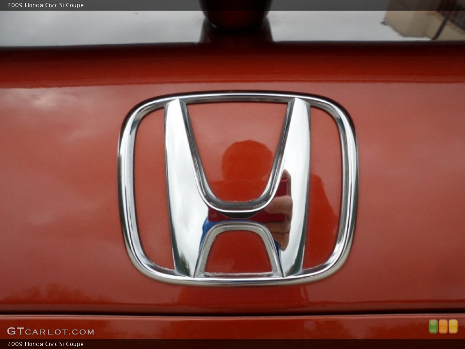 2009 Honda Civic Custom Badge and Logo Photo #61750508