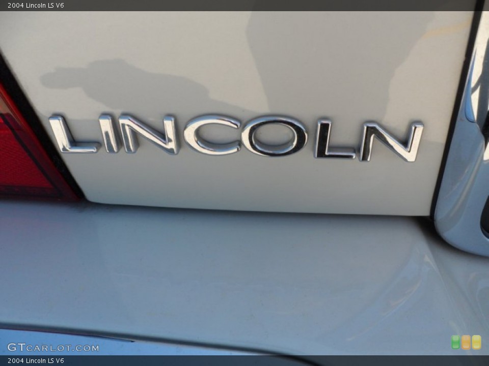 2004 Lincoln LS Badges and Logos