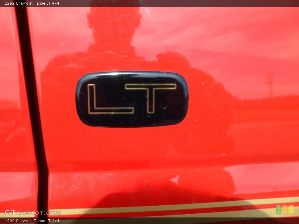 1999 Chevrolet Tahoe Badges and Logos