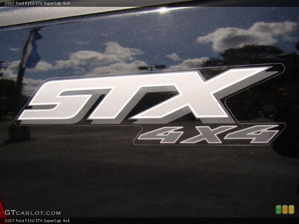 2007 Ford F150 Custom Badge and Logo Photo #62307299