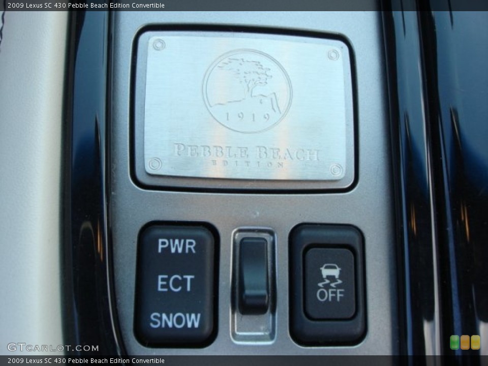 2009 Lexus SC Custom Badge and Logo Photo #62467537