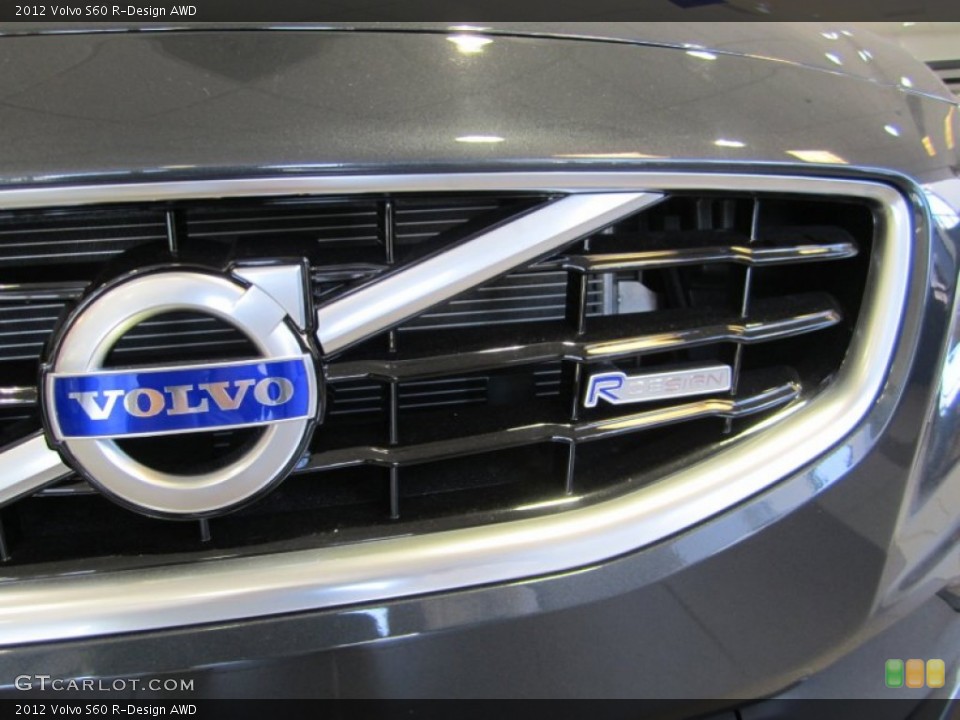 2012 Volvo S60 Badges and Logos