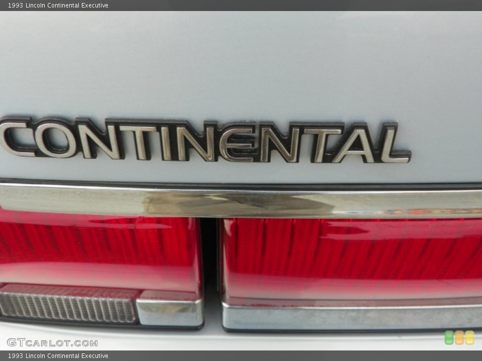1993 Lincoln Continental Custom Badge and Logo Photo #62970626