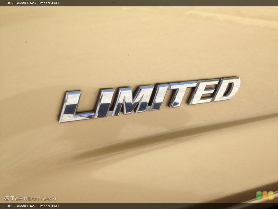 2009 Toyota RAV4 Badges and Logos