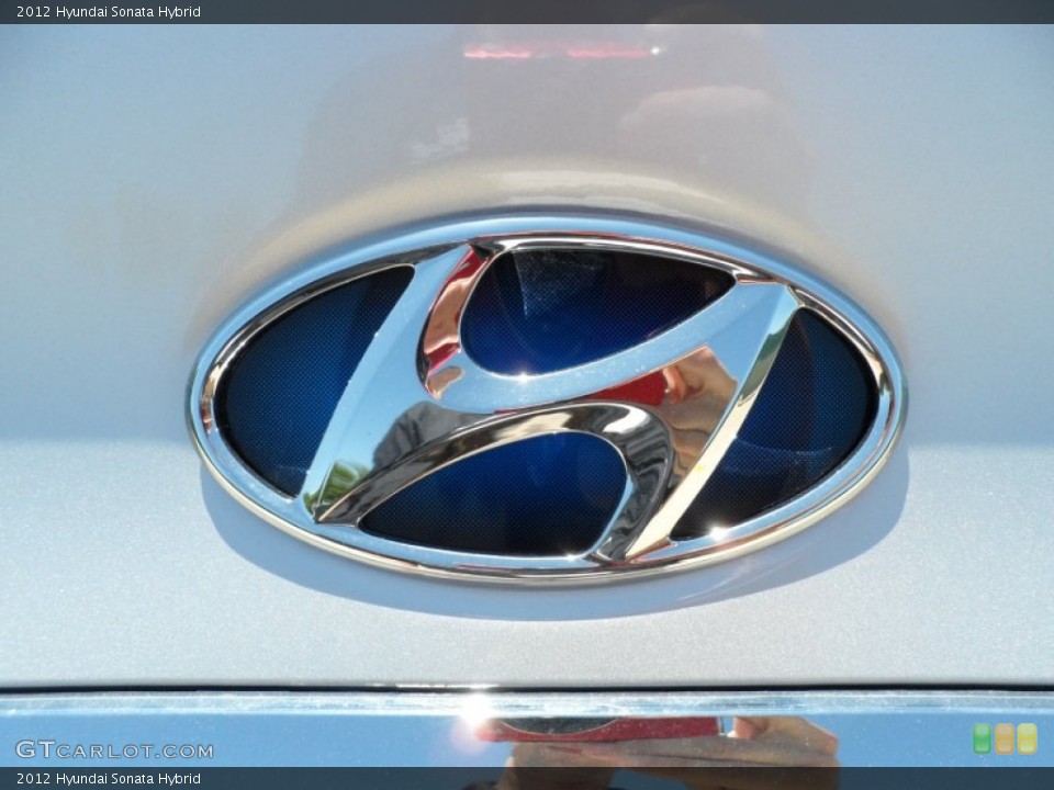 2012 Hyundai Sonata Custom Badge and Logo Photo #64014574