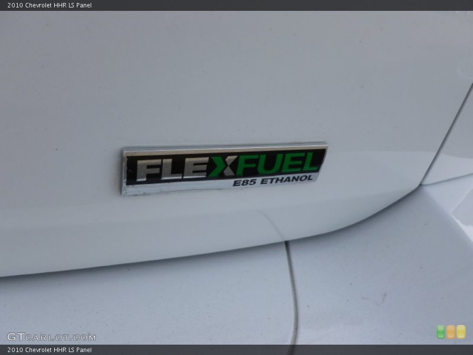 2010 Chevrolet HHR Badges and Logos
