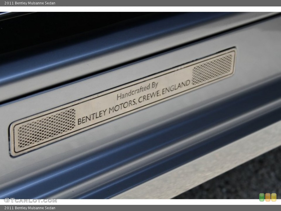 2011 Bentley Mulsanne Badges and Logos