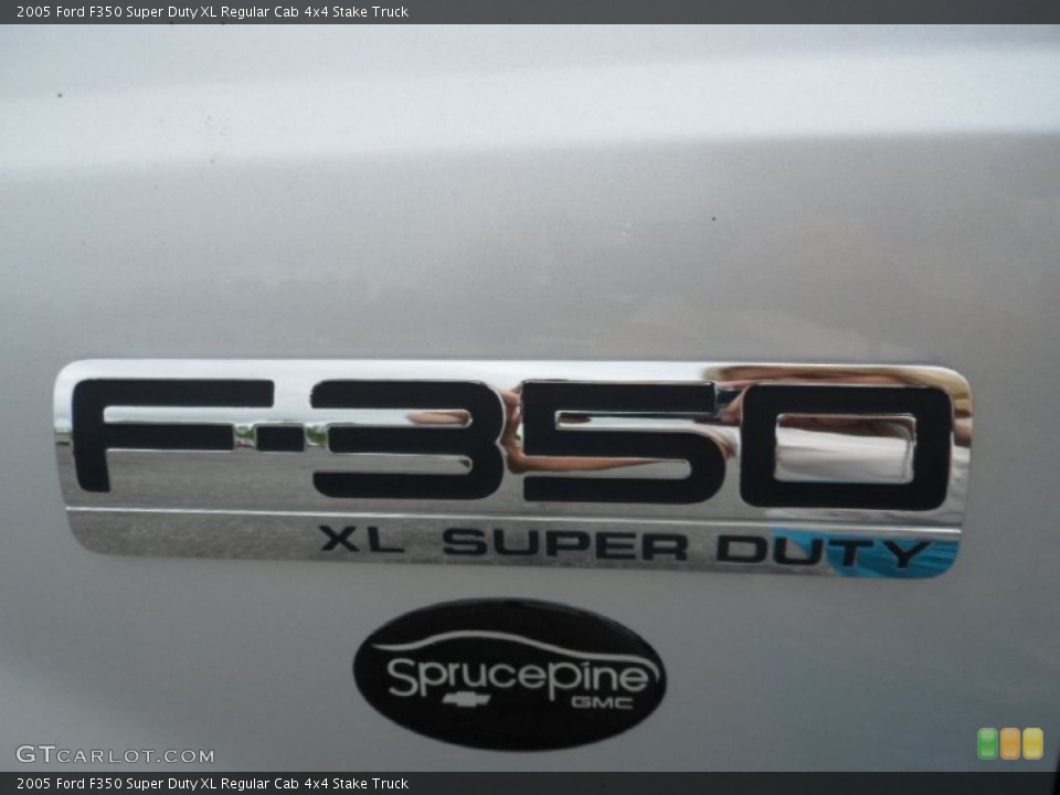 2005 Ford F350 Super Duty Custom Badge and Logo Photo #65220178