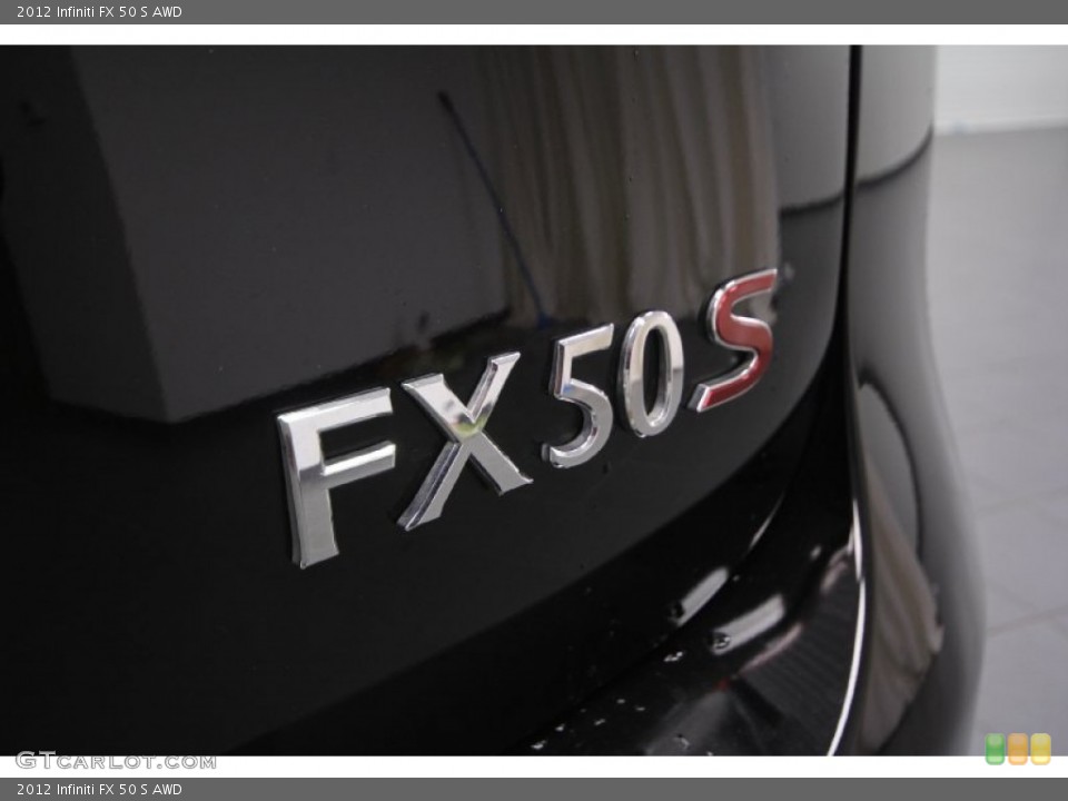 2012 Infiniti FX Badges and Logos