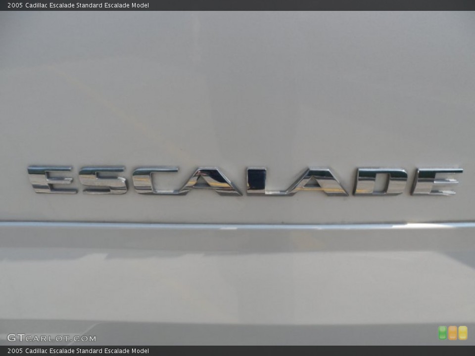 2005 Cadillac Escalade Custom Badge and Logo Photo #65398521