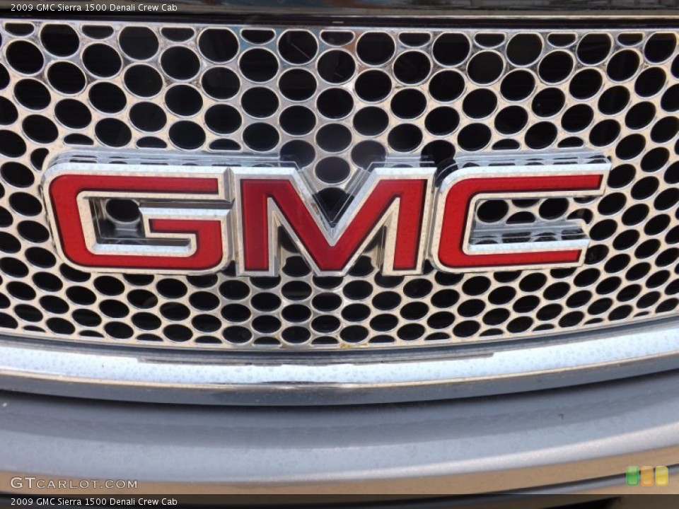 2009 GMC Sierra 1500 Custom Badge and Logo Photo #65661001