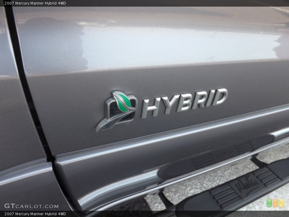 2007 Mercury Mariner Badges and Logos