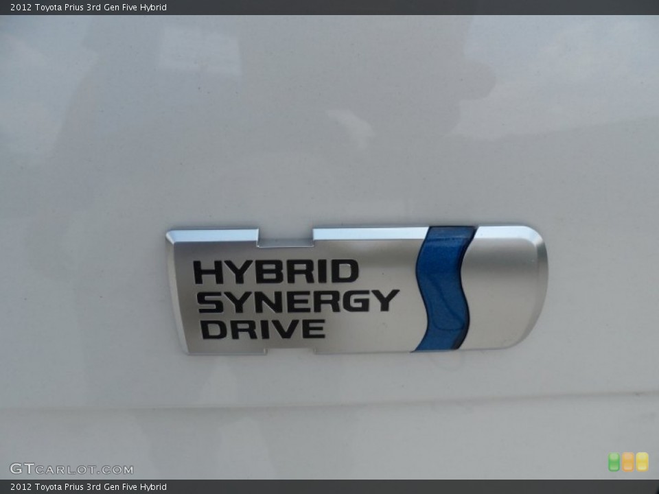 2012 Toyota Prius 3rd Gen Badges and Logos