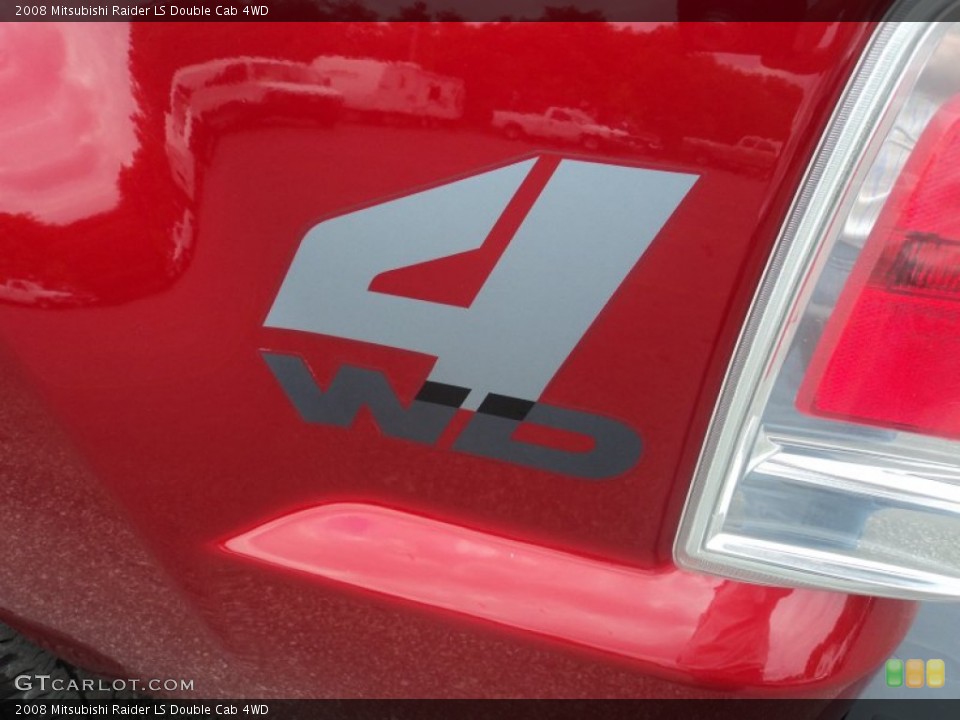 2008 Mitsubishi Raider Badges and Logos