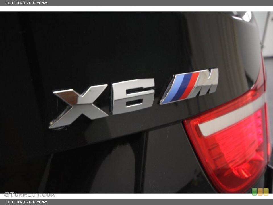 2011 BMW X6 M Badges and Logos