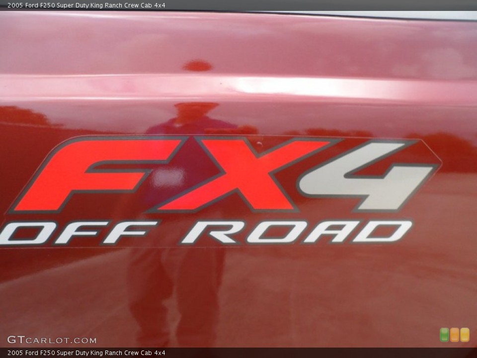 2005 Ford F250 Super Duty Custom Badge and Logo Photo #66652542
