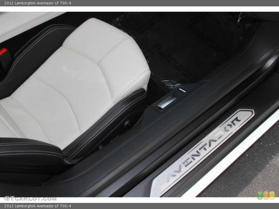 2012 Lamborghini Aventador Custom Badge and Logo Photo #66872003
