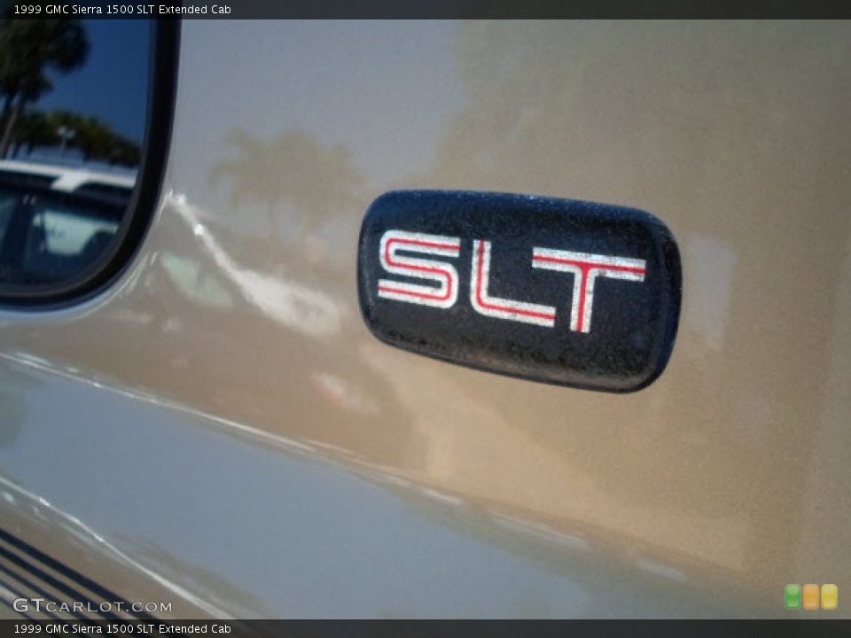 1999 GMC Sierra 1500 Custom Badge and Logo Photo #67375751