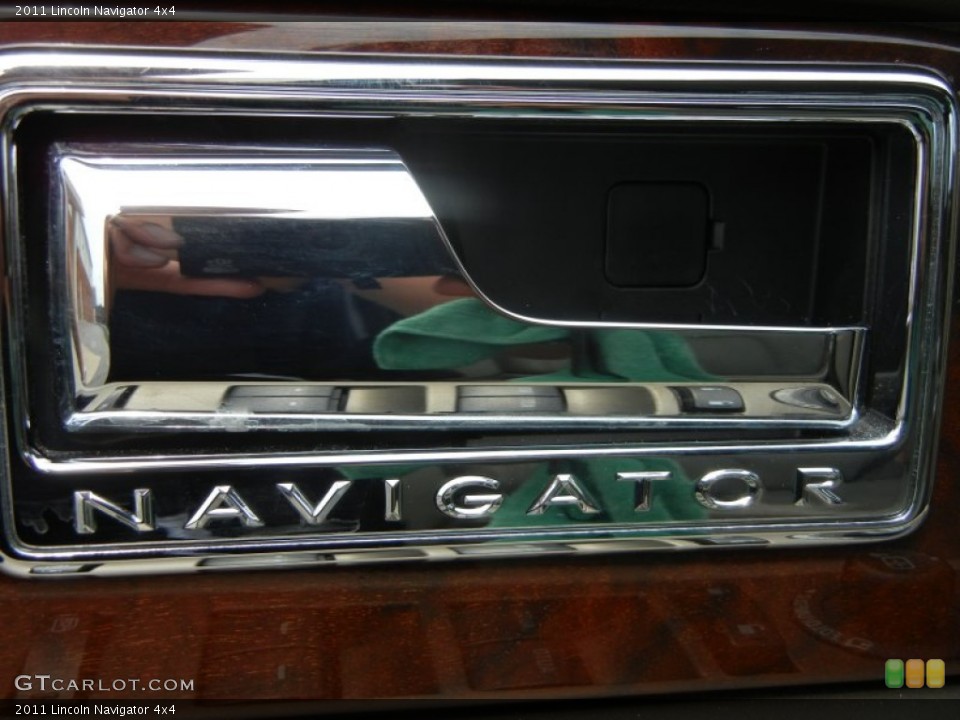 2011 Lincoln Navigator Custom Badge and Logo Photo #67725233